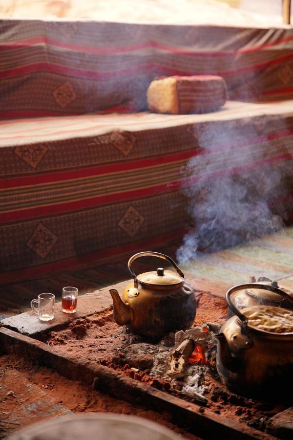 Отель Quite Bedouin Life Вади-Рам Экстерьер фото