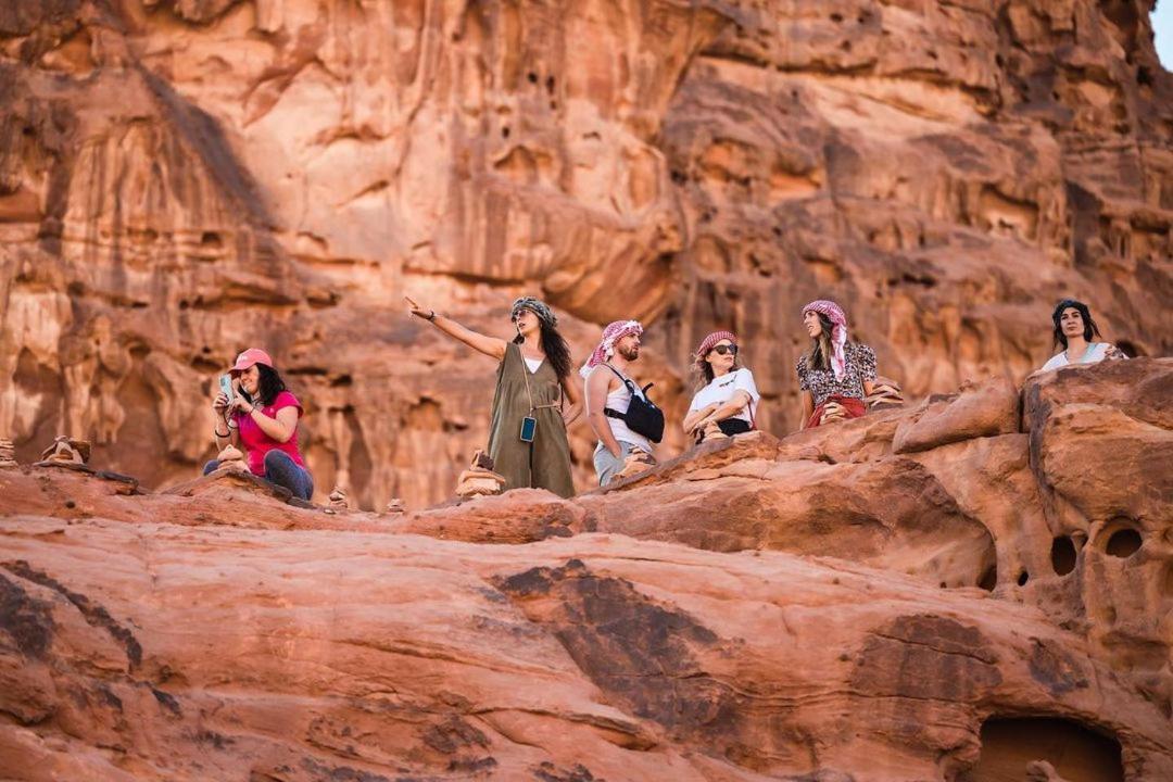 Отель Quite Bedouin Life Вади-Рам Экстерьер фото