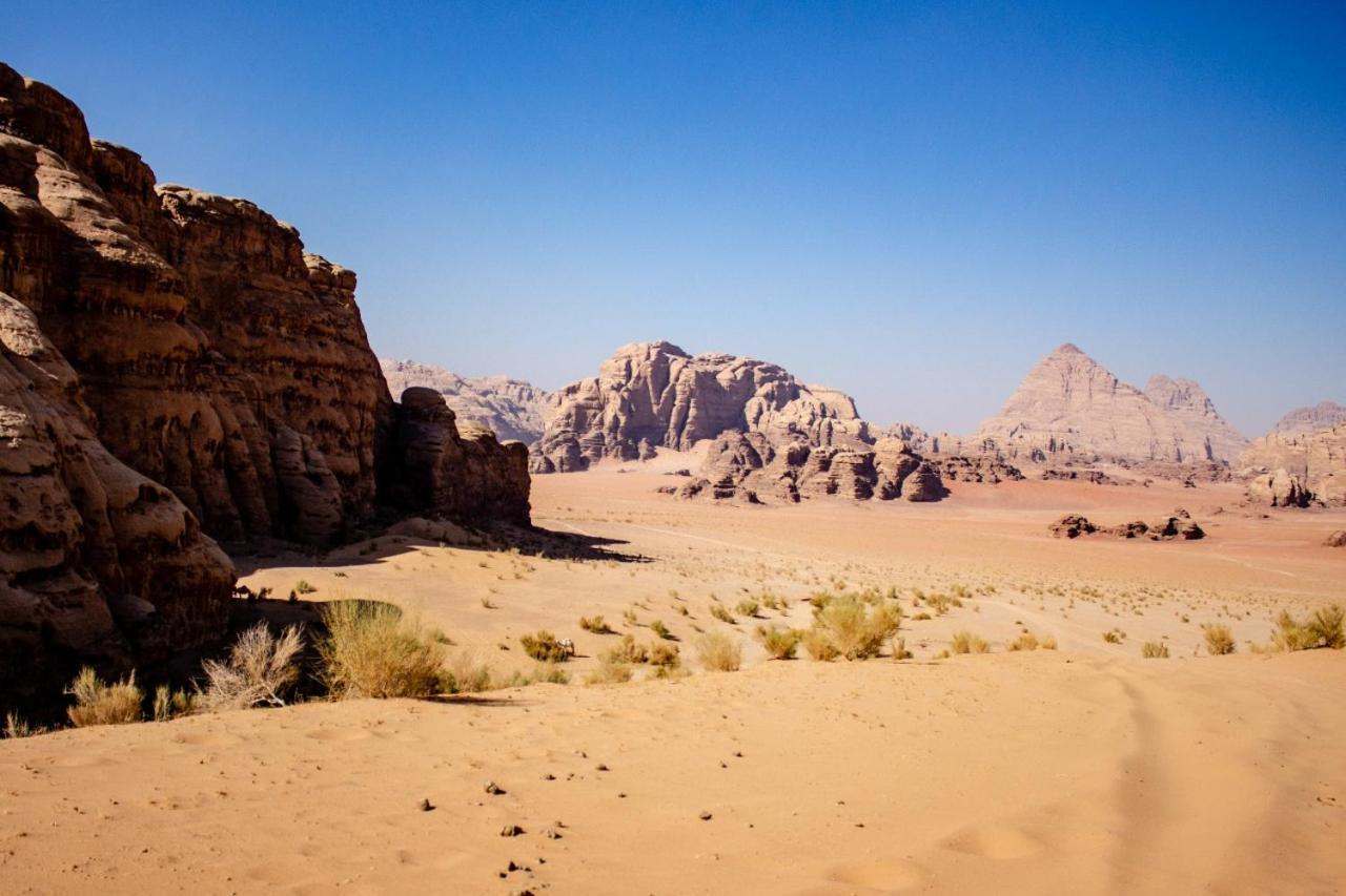 Отель Quite Bedouin Life Вади-Рам Экстерьер фото