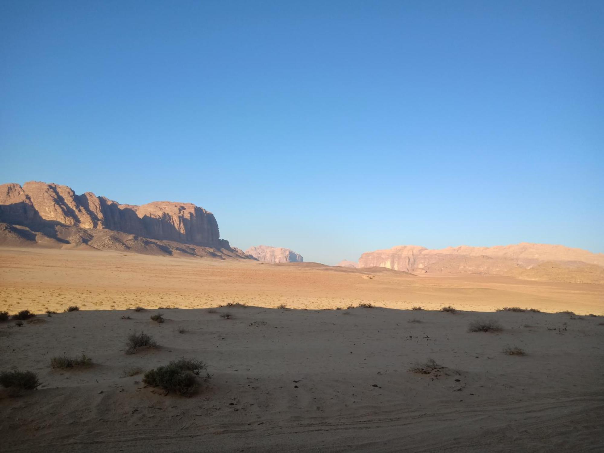 Отель Quite Bedouin Life Вади-Рам Экстерьер фото